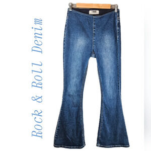 Rock & Roll Denim Womens Jeans Sz 28x32 Pull On Flare Leg Hippy 70's Boho